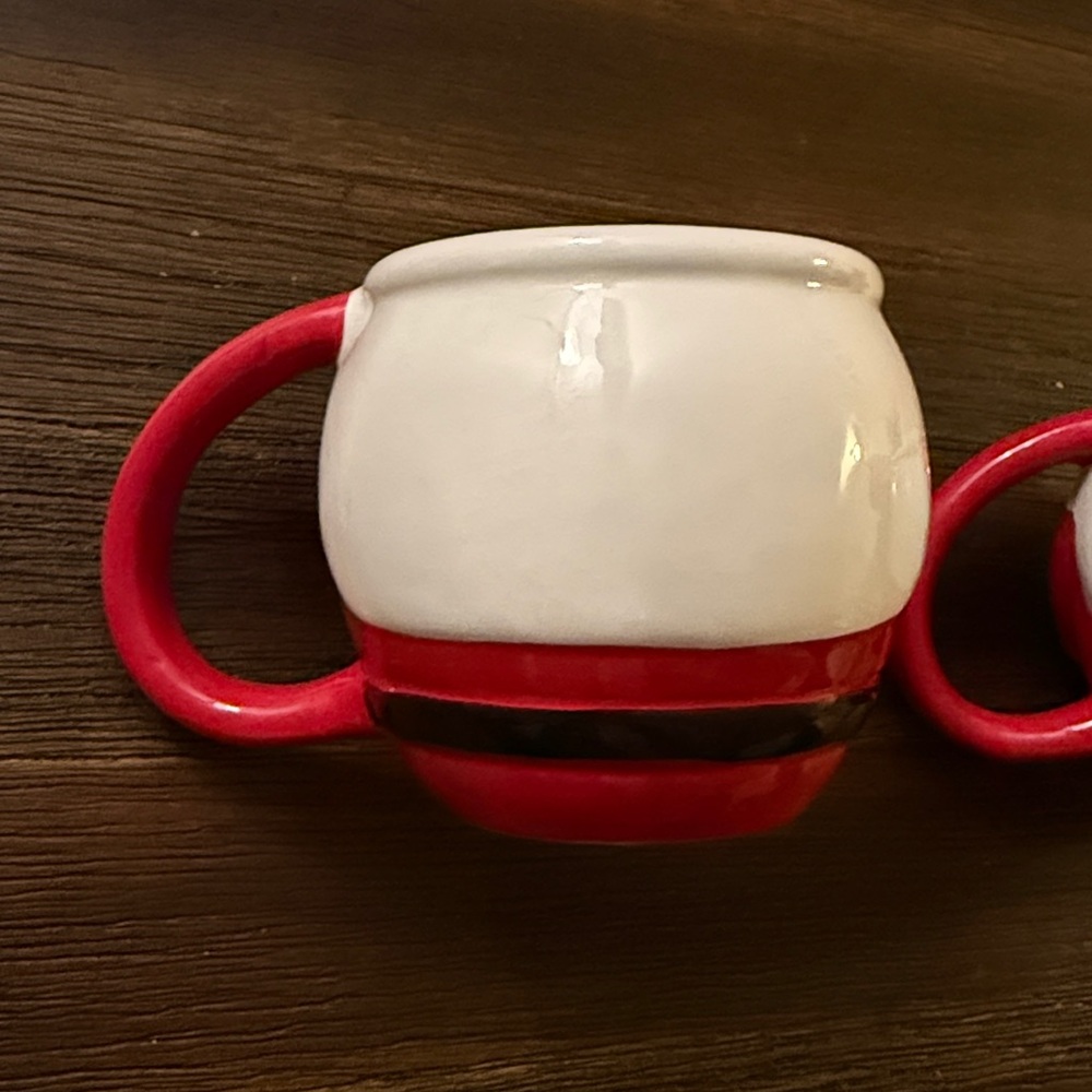 Christmas Santa Claus Holiday Mugs Set of 2 NWOT - Picture 7 of 12